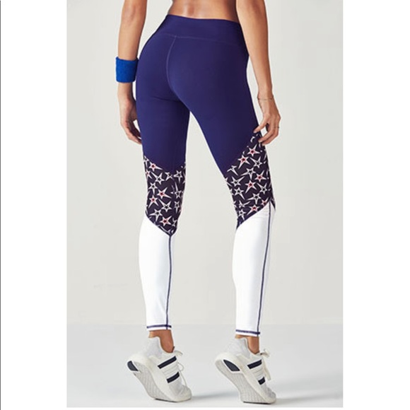 fabletics salar statement powerhold legging